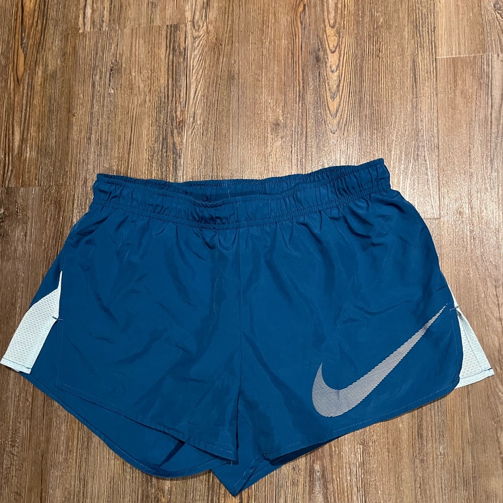NIKE DRI FIT shorts size small